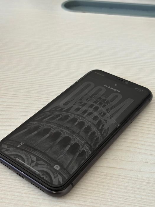 Айфон 11 черный цвет