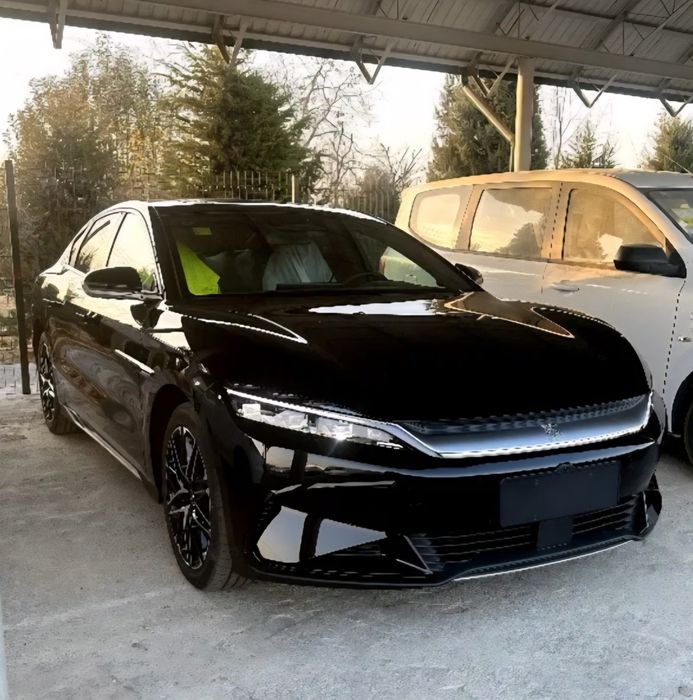 BYD HAN 2026 model 635 km.