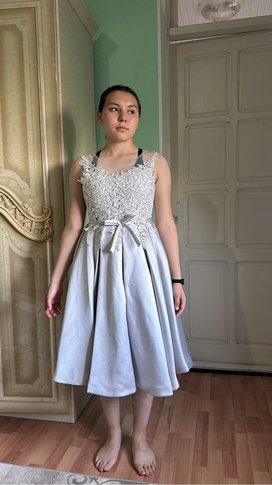 Платья Б/у по низким ценам