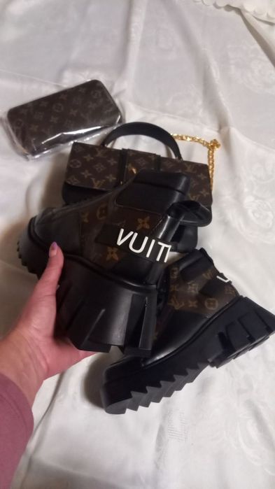 Set dama Mărimi 36-40 pe comanda