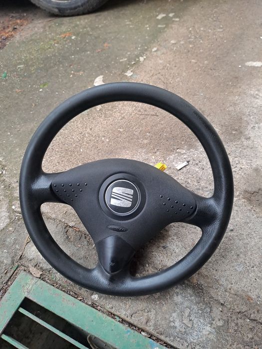 Части за Seat Ibiza 2000 г. 1.4 Mpi