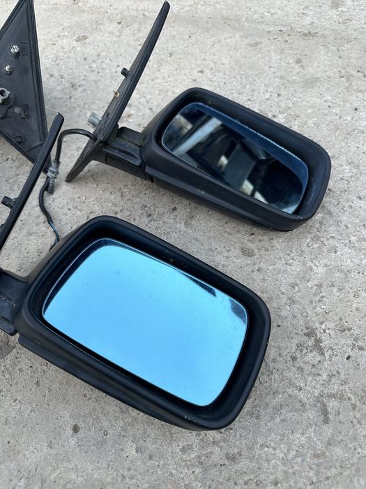 Боковые зеркала Бмв е34
