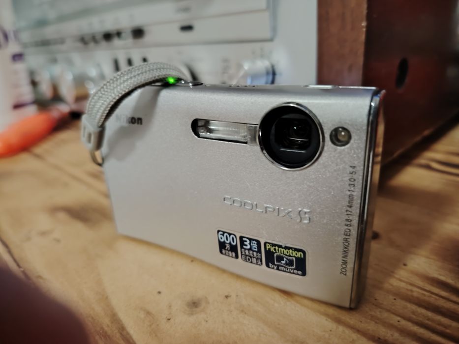 Aparat foto Nikon Coolpix S5