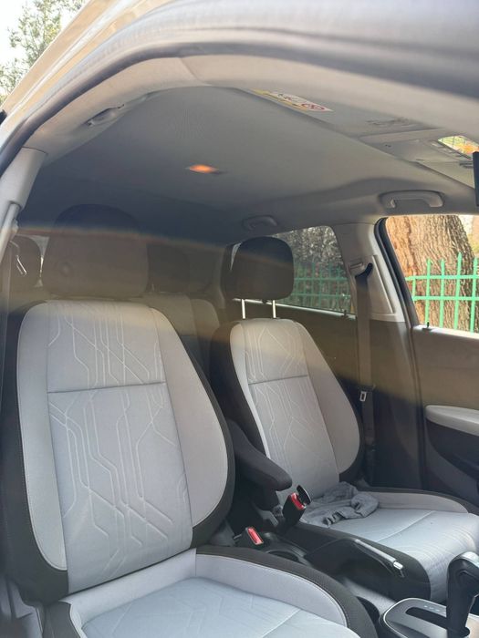 Tracker Primer сотилади