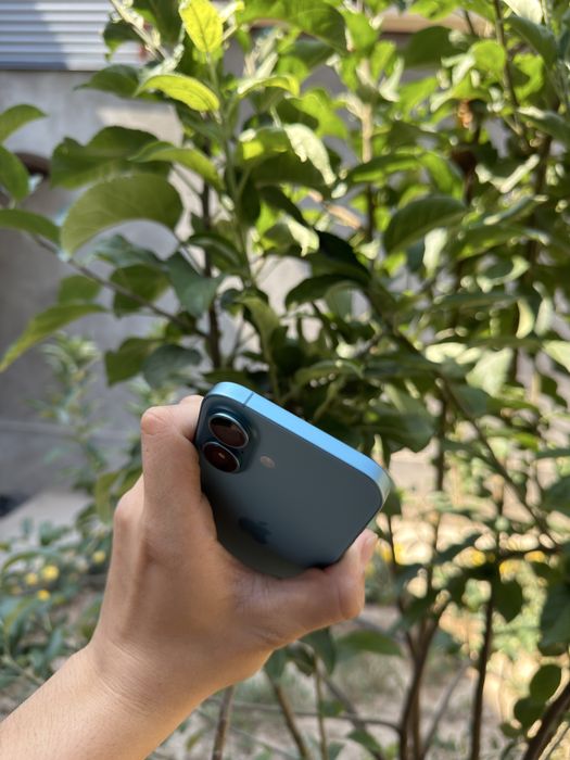 Iphone 16 ozi sotiladi