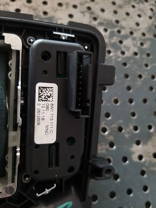 Nuca rama schimbator audi a4 b9 8w 8w1713111c