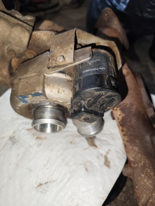 Турбокомпресор Discovery 3 -2008г-190кс-Двигател 2.7