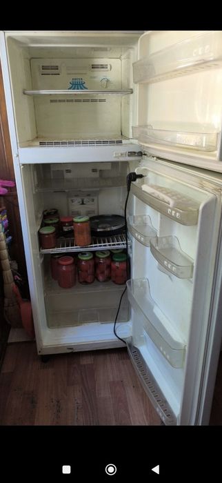 Продается холодильник