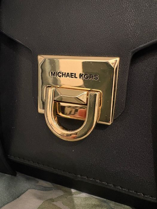 Geanta Michael Kors Manhattan