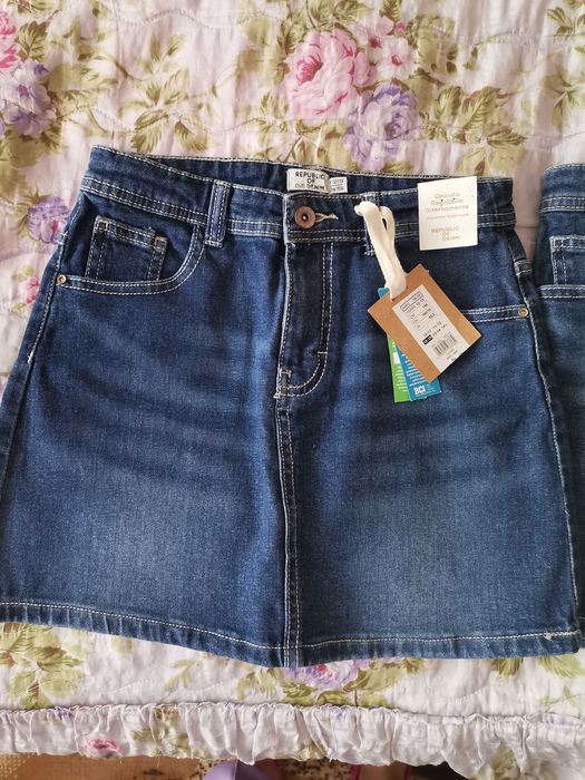 Дънчена пола beneton за 12-13 години и 13-14години