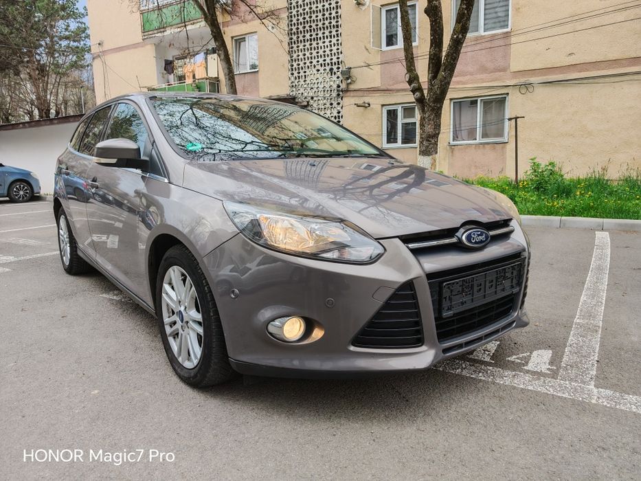Ford Focus 2014 benzină