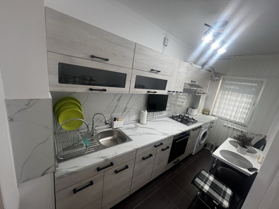 Garsoniera 42m totul nou prima inchiriere