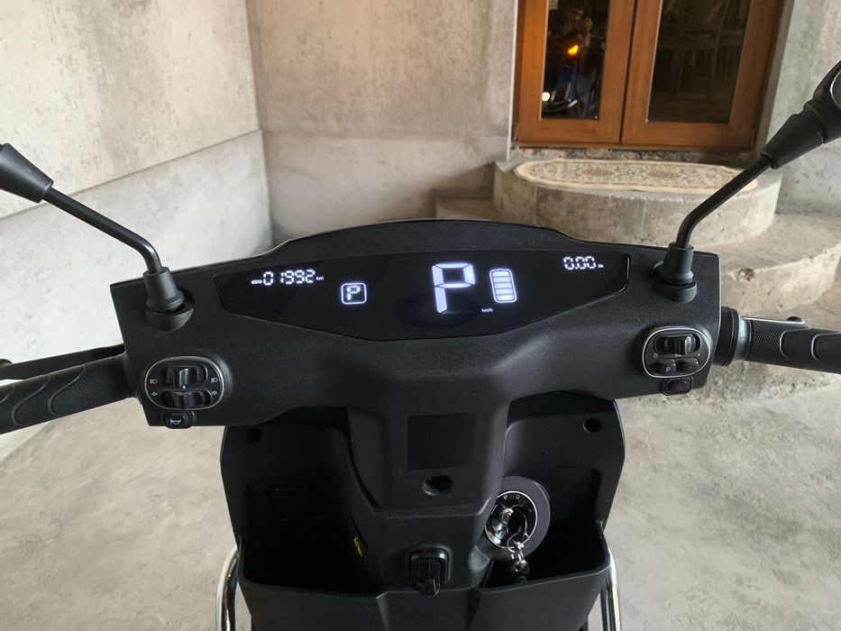 Skuter Yadea T5 продаётся срочно