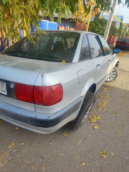 Ауди 80 б4  1991 год