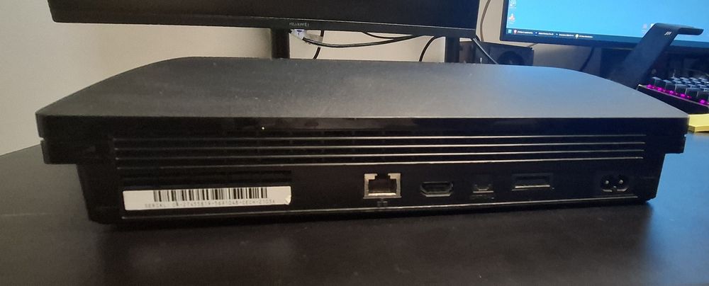 PlayStation 3 Slim Modat cu 47 Jocuri