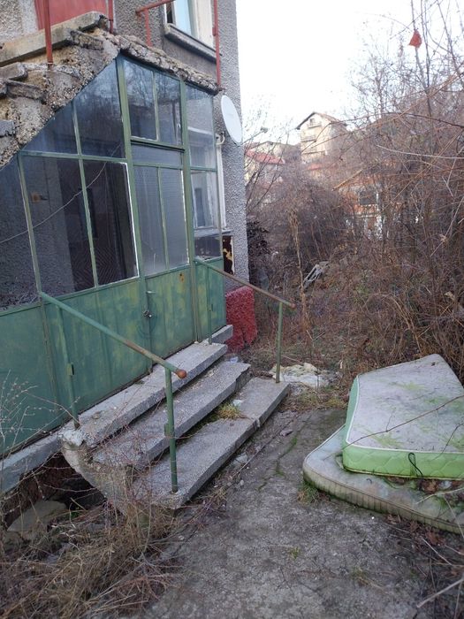 Продава се Къща в Перник, Каменина - 200 кв.м за 314815 €/кв.м - Снимка #2