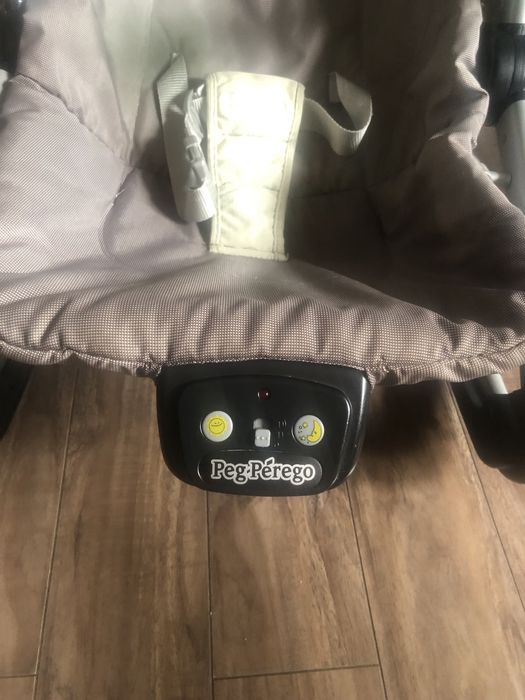 Шезлонг детский