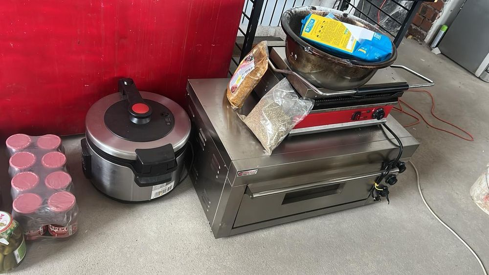 Инвентарь для общепита, продаю срочно.