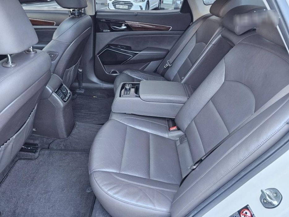 Kia K7 полная комплектация