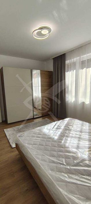 Дава се под наем Многостаен апартамент в Пловдив, Христо Смирненски - 1000 кв.м за 997.05 € - Снимка #2