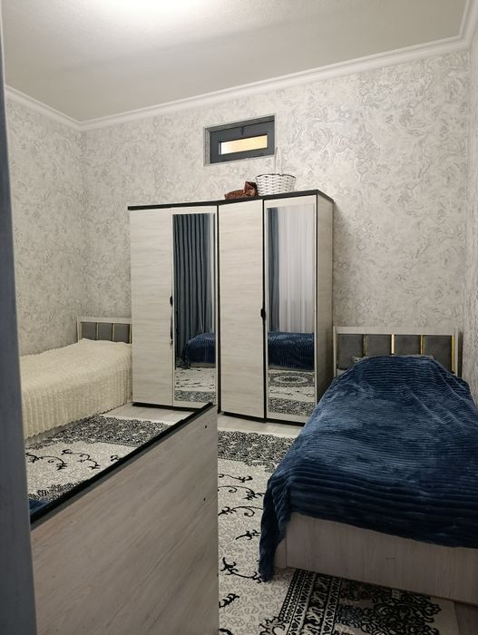 Koʻk terakda srochna yangi qurilgan uy sotiladi