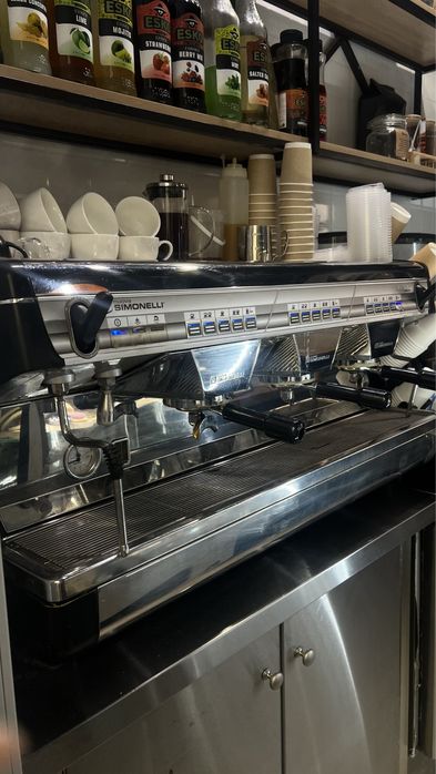 Продам кофемашину