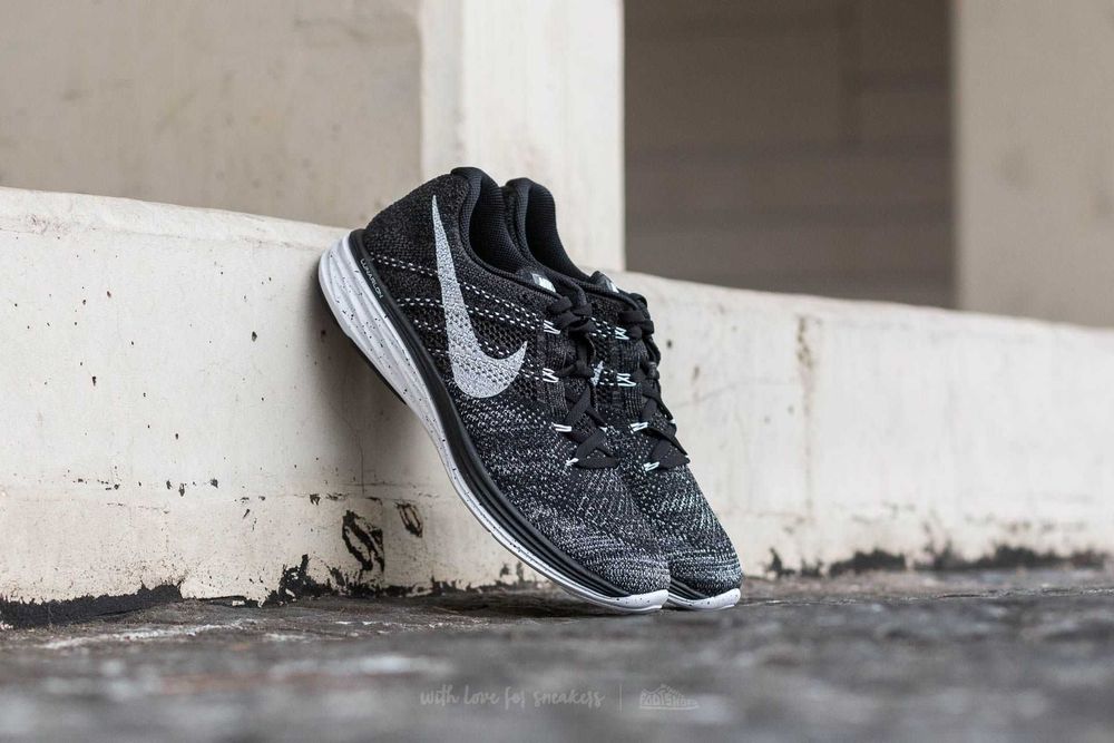 Мъжки Маратонки NIKE Flyknit Lunar 3 - 41, 42