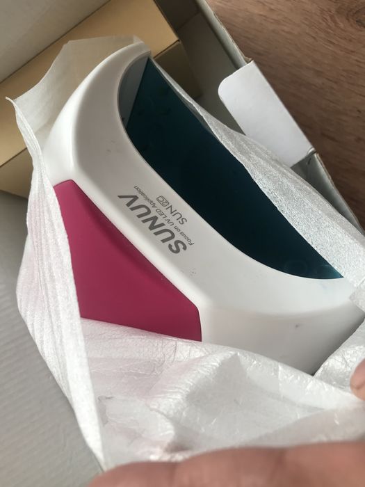 Продам лед/уф лампу для ногтей