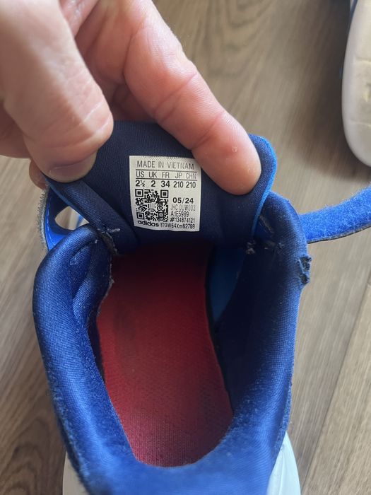 Маратонки adidas