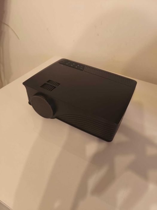 Нов проектор HDMI