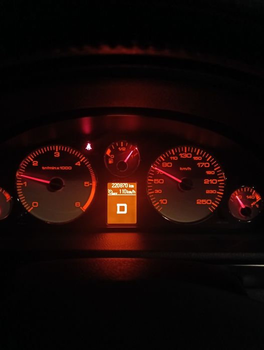 Peugeot 407 motor2.0-180cp