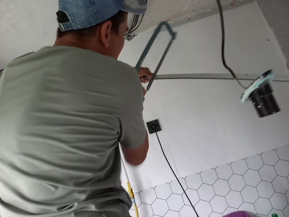 Натяжные потолки