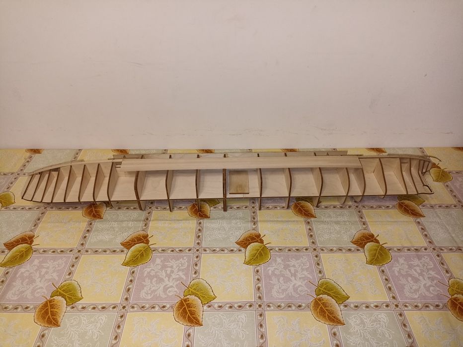 RMS TITANIC масштаб 1:250, сборна модель из дерева