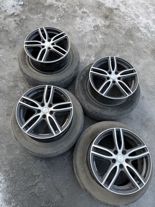 Продам диски R17 5/114,3