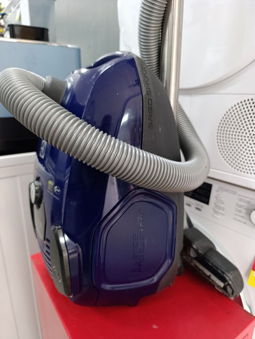 Прахосмукачка Electrolux