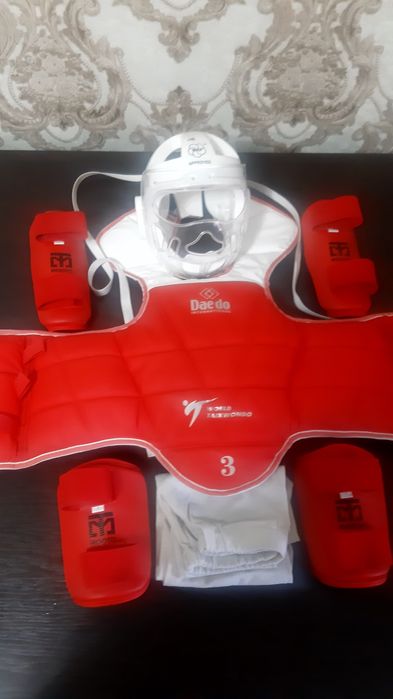 Тайквондо кийимлери таза