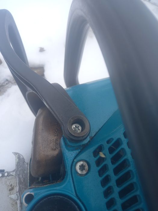 Drujbă Makita în stare f bună