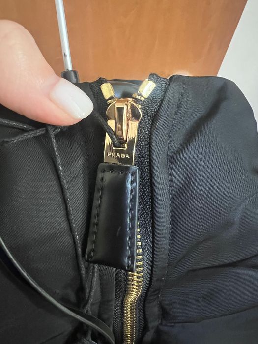 Жилетка прада нова