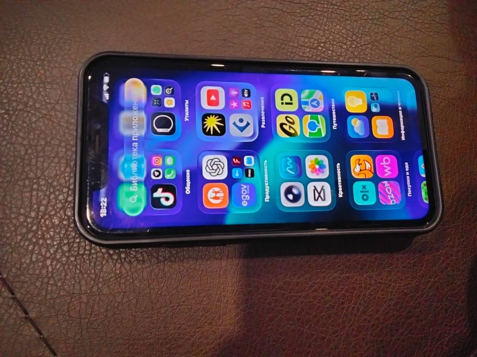 Продам iphone 11