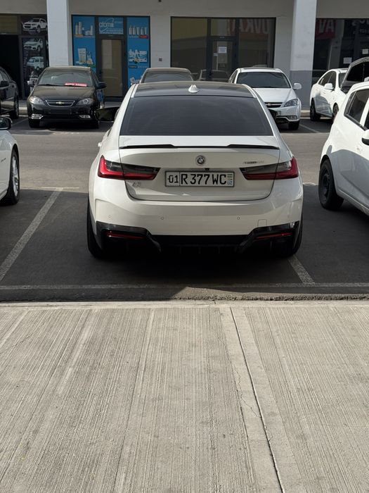 BMW i3 40l full position