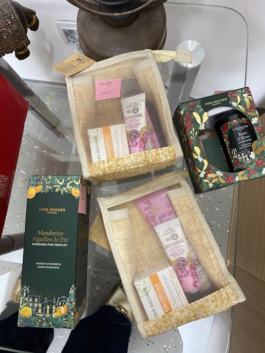 Косметика для лица и тела