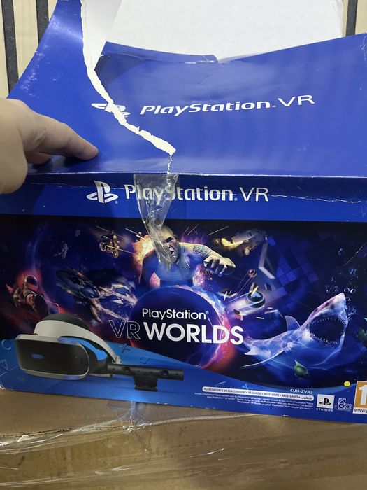 Плейстейшн 4 с ВР очками