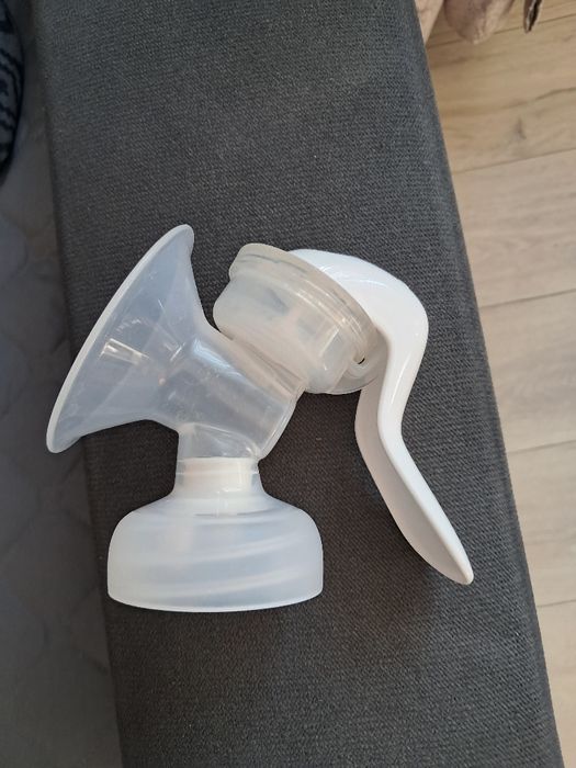 Ръчна помпа за кърма AVENT