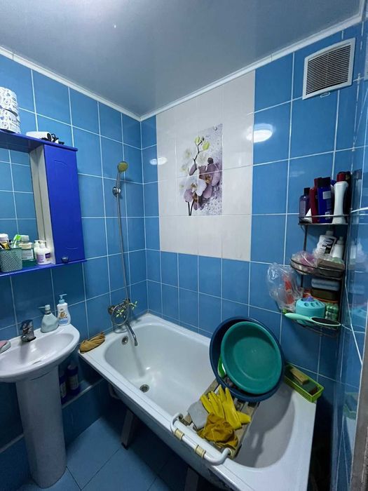 Продам 3комн на 15мкр