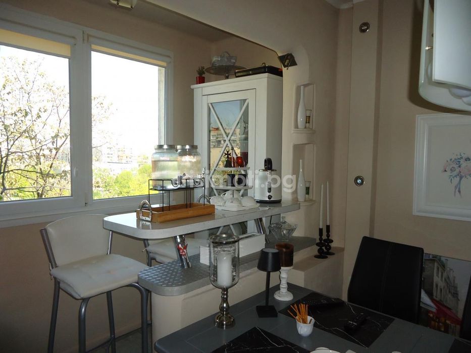 Продава се Тристаен апартамент в София, Люлин 9 - 84 кв.м за 1275 €/кв.м - Снимка #10