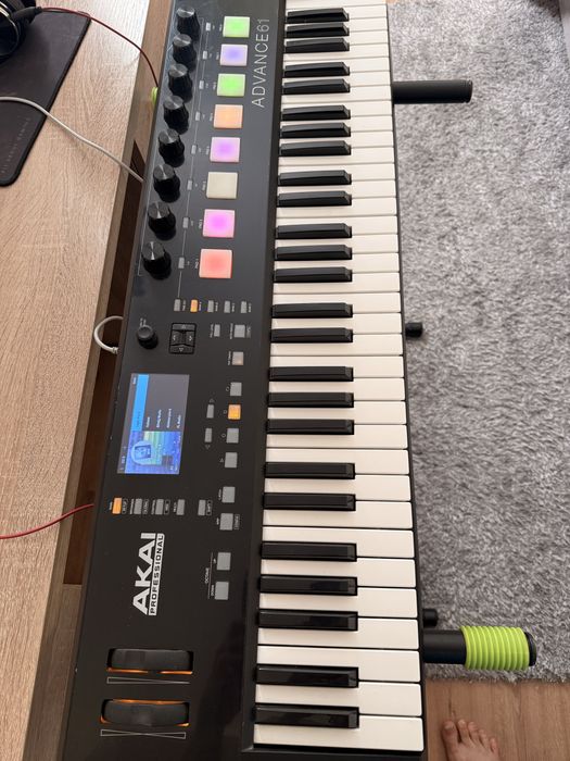 Clapa MIDI Akai Advance 61 PROFESSIONAL