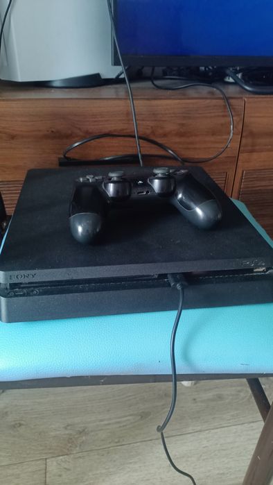 Sony PlayStation 4