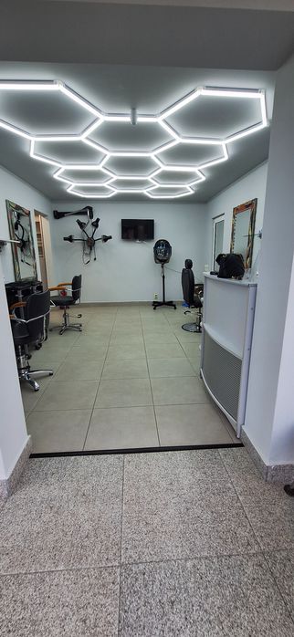 De inchiriat spatiu de inchiriat