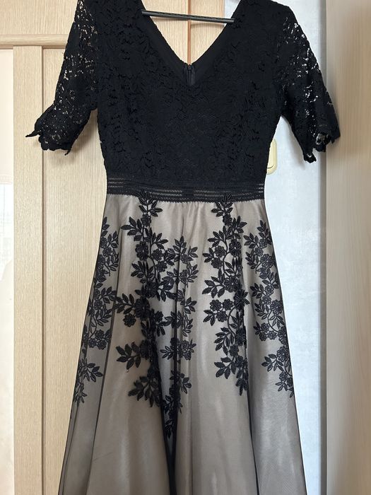 Платья женское