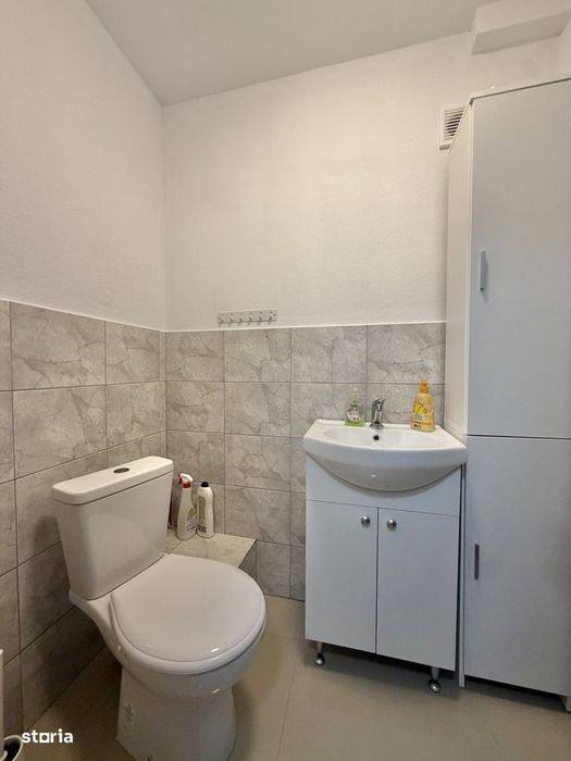 Apartament 3 camere, 2 bai, mobilat/utilat, etaj 3, zona Sagului